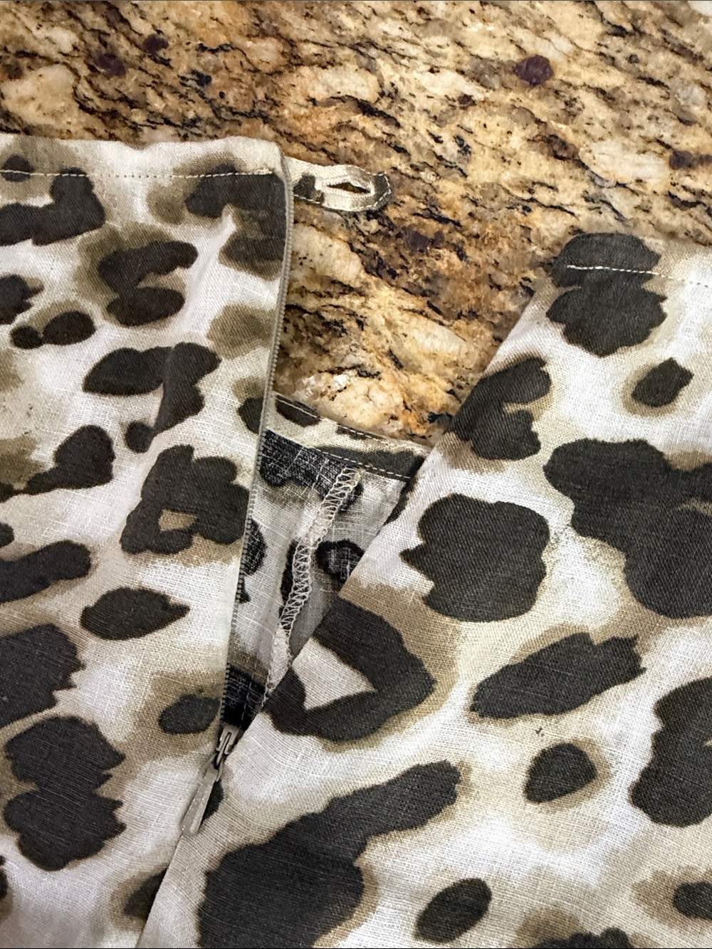 Tommy Bahama Relax Size 2 Linen Leopard Print Ruffle Hem Mini Skirt - Picture 7 of 9